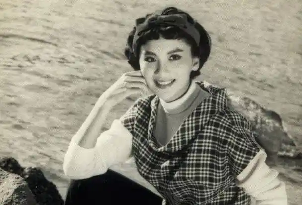 她一生无绯闻,与爱人相守53年:比起美貌他的智慧更出众_夏梦_林葆诚