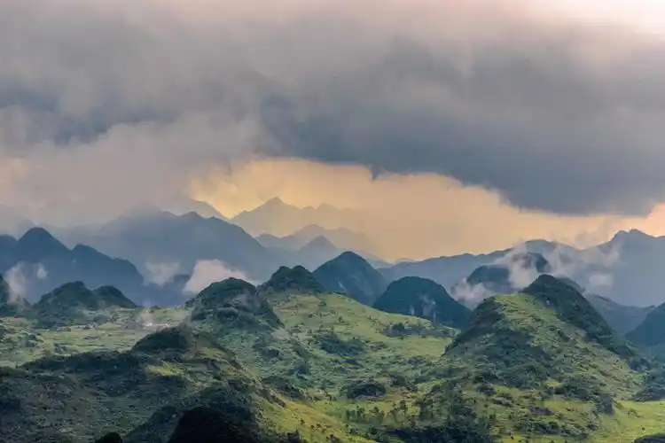 群山- 卖大力丸的 - 图虫网 - 优质摄影师交流社区