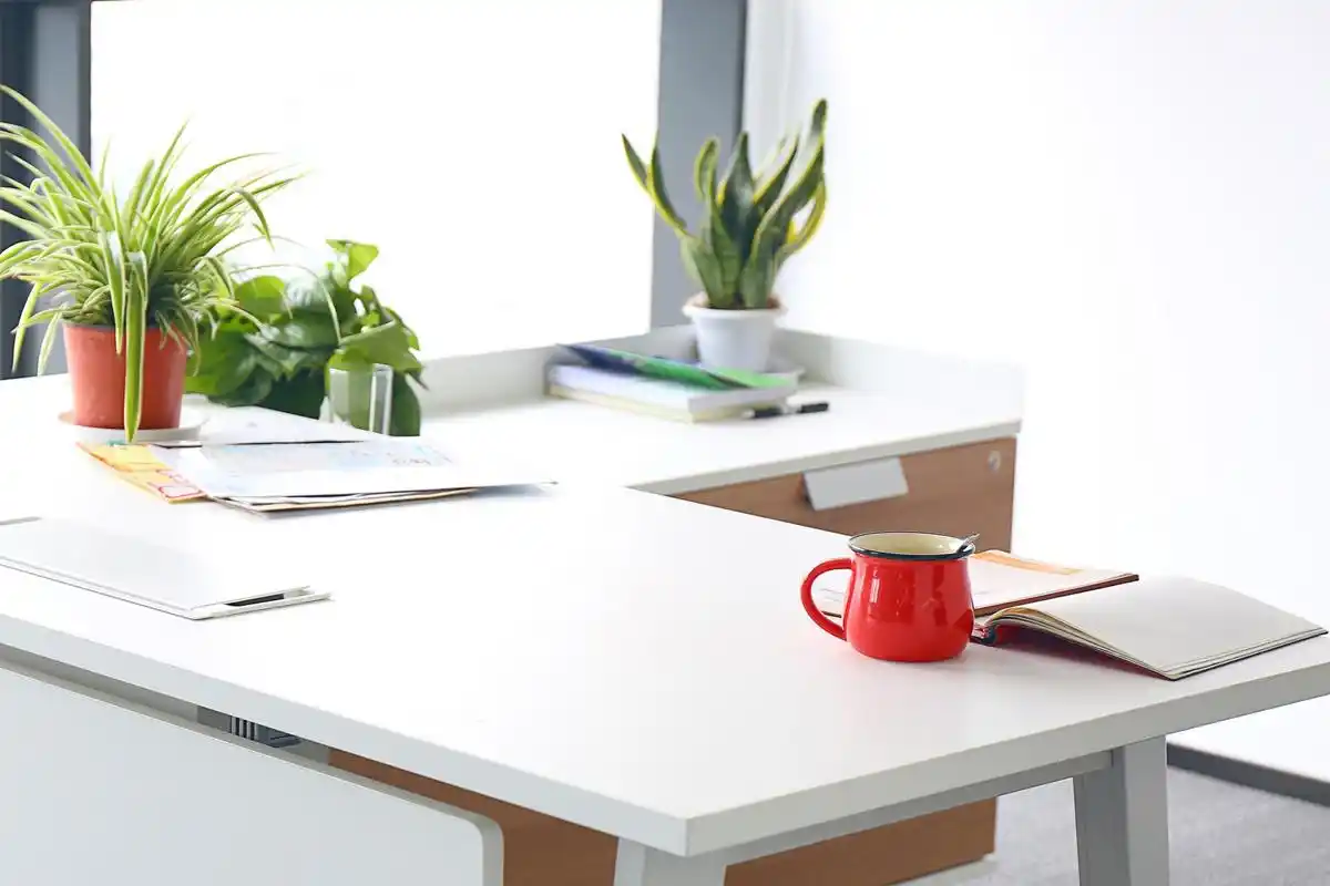 注册装饰公司 为了注册一家公司,您需要完成以下几个