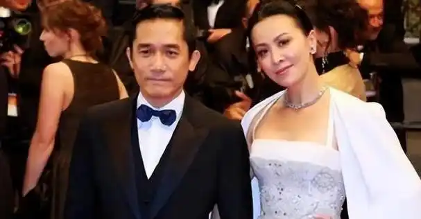 在2002年,随着人们逐渐淡忘了当年刘嘉玲被绑的事件,一些别有用心的人