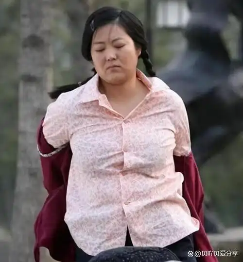 现在嫌弃她们丑,当年无数人追!6位发福女星,之前都是大美女