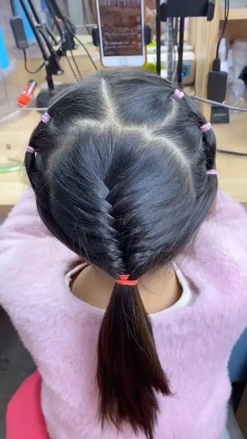 儿童新年鱼骨辫详细教程