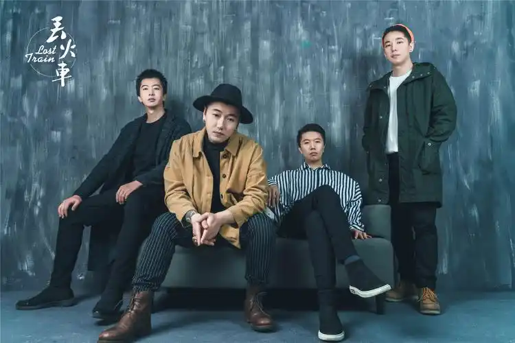 丢火车乐队献唱东海音乐节 好歌连唱嗨爆全场