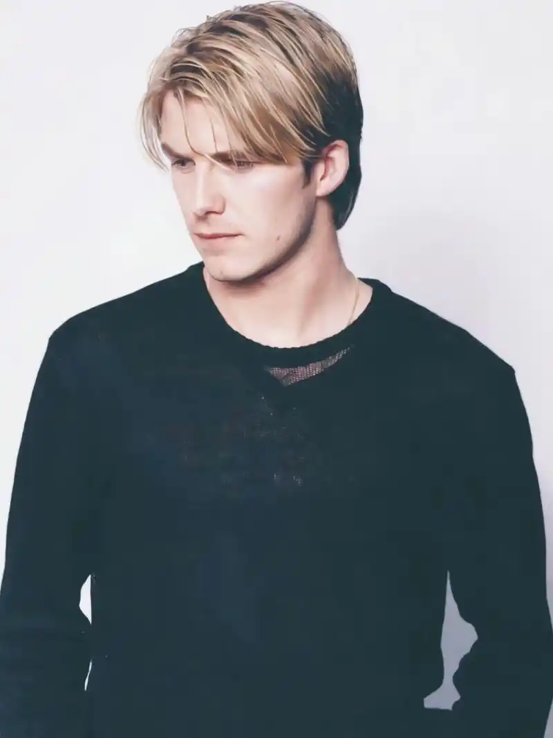 贝克汉姆这个颜值 在足球圈能进前三名吗?