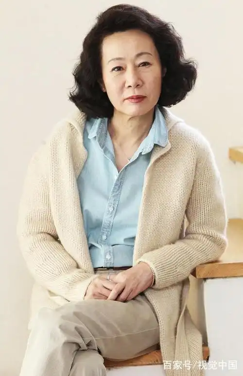 韩国演员金惠子,罗文姬,伊汝贞,三个老戏骨40年后感情依旧感人