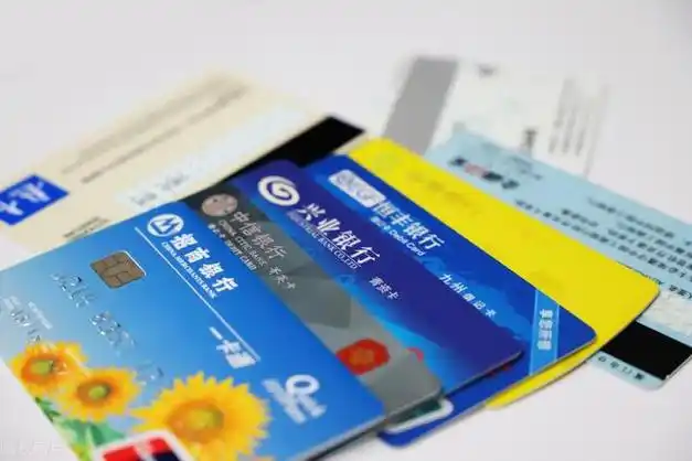 多家银行开启"沉睡账户"唤醒工作,来瞧瞧吧|金融|交易|银行网点_网易