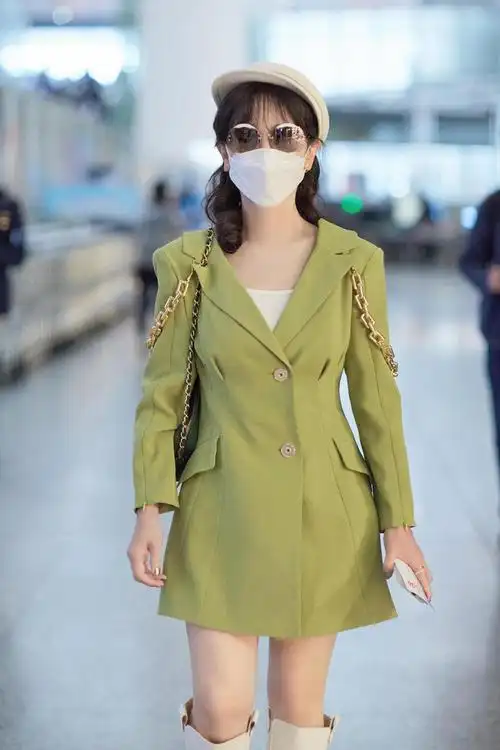 赵雅芝日常穿搭图片(赵雅芝穿搭图片欣赏)-第14张图片-秋霞网