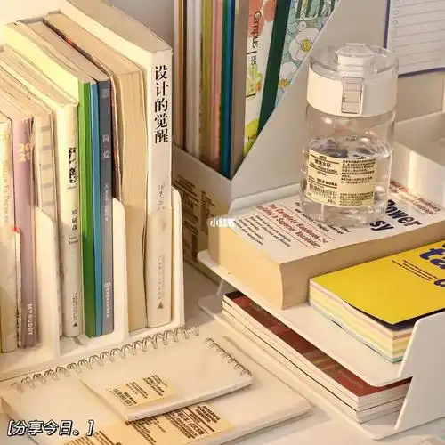 99治愈系晚间书桌|高颜值文具分享|书桌一角_书桌_文具_治愈系_学习