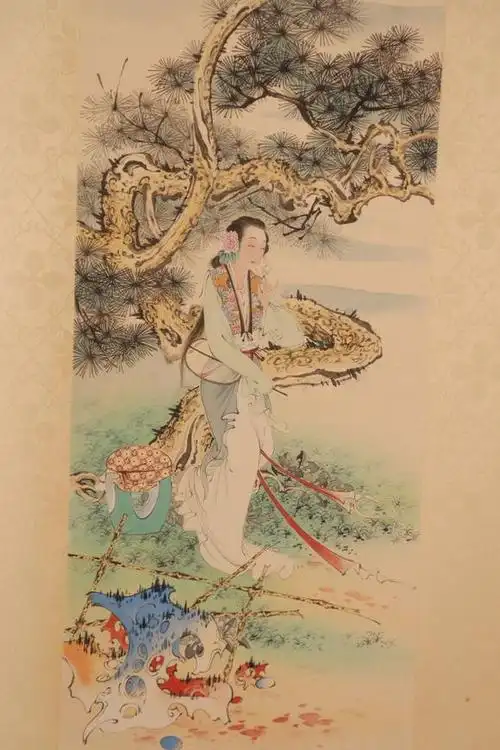 胡也佛款仕女图立轴