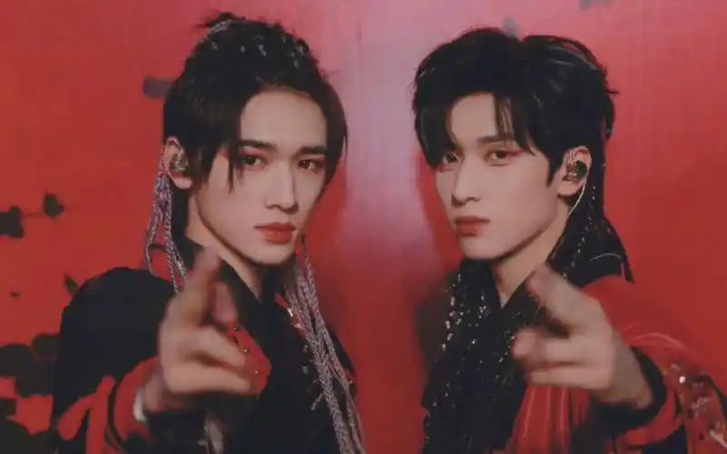 上炎 一公《刀马旦》双人合作舞台 宋亚轩x严浩翔_哔哩哔哩_bilibili