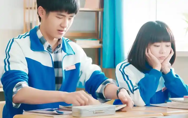 刘昊然谭松韵最好的我们剧照壁纸最好的我们刘昊然谭松韵剧照壁纸