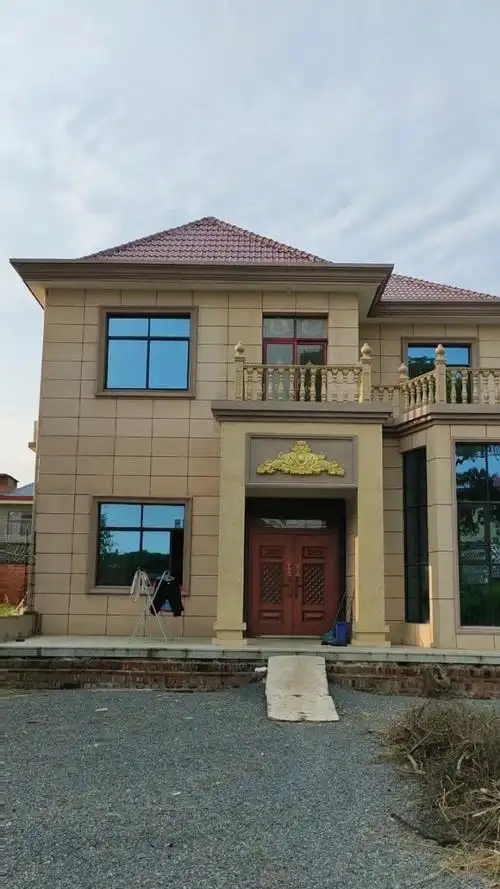 农村建房就该这么建,磨砂真石漆漂亮又便宜