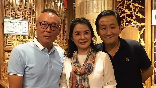 孙凤英:嫁二婚梁天后隐退,让丧夫丧子的婆婆晚年幸福无遗憾-娱乐视频