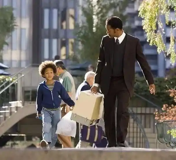 电影《当幸福来敲门》剧照
