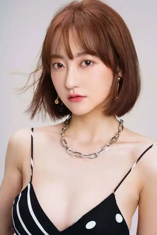 搭档二龙湖浩哥导演张浩程凡主演新电影正在热拍中