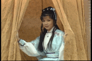 继《射雕英雄传》被多次的翻拍,黄蓉这一角色也自然被很多女演员饰演.