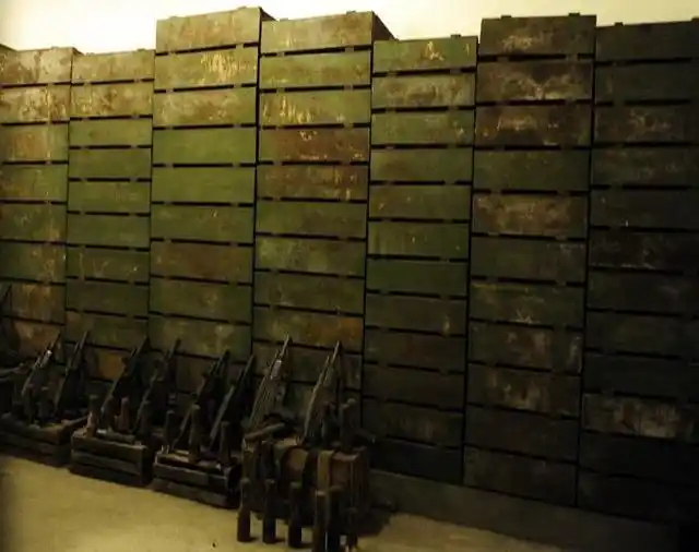 世界上最大的弹药库,可供数十万军队激战半年,就在亚洲