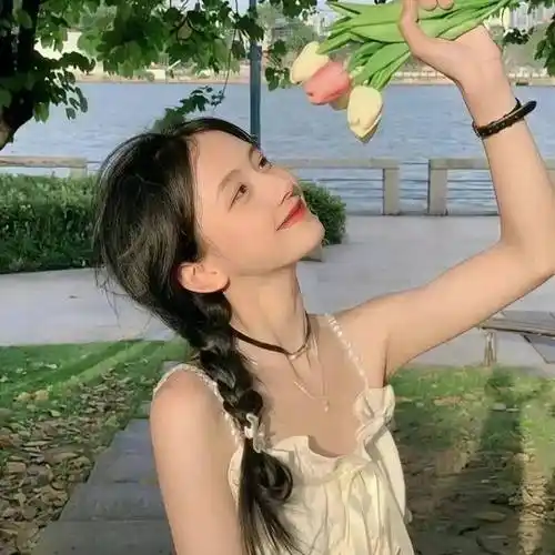 头像| 高级感不俗气的微信头像_艳羡_一个人_孤岛