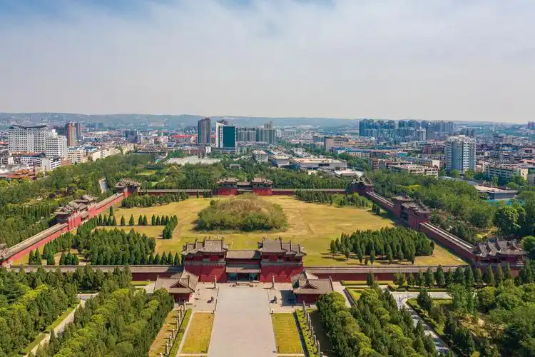 航拍巩义永昭陵