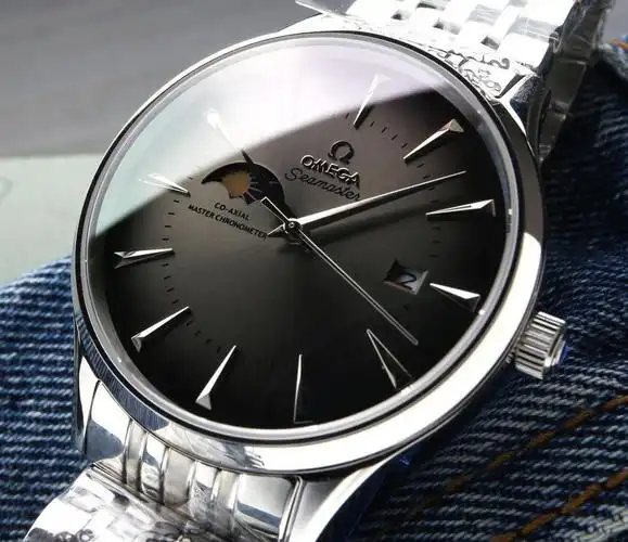 欧米茄 omega 日月星辰系列 搭载原装进口8217原装机芯售后 腕表