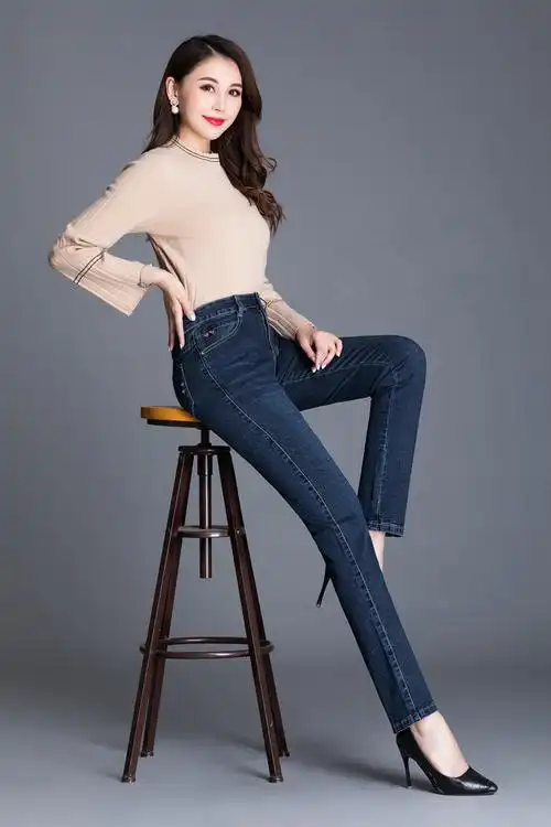 2021春款高腰弹力中年女裤妈妈裤厂家批发胖mm大码直筒牛仔裤