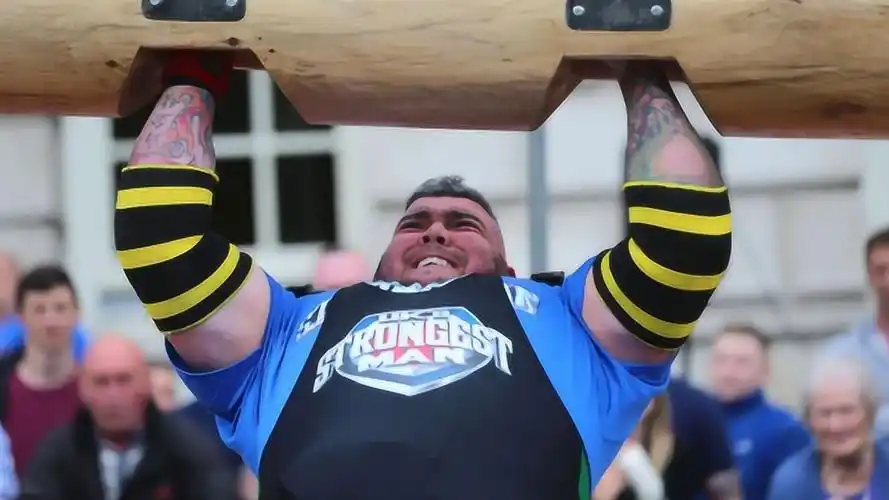 世界级大力士比赛,为何参赛的都是"胖子",健美肌肉男去哪了?