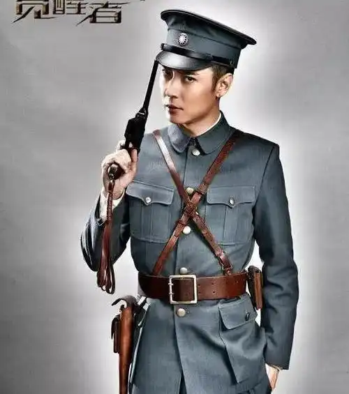 最近有消息称,由张丹峰,江铠同主演的谍战剧《觉醒者》即将要上映了