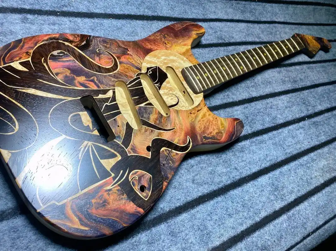 预告新品吉他贝斯.预告一波,不用等现货系列[合十]新工艺新款 - 抖音