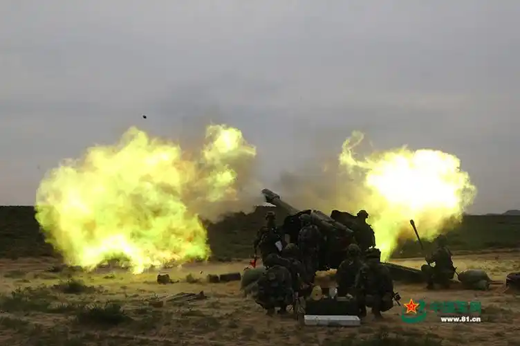 2016年7月11日,代号为"火力-2016·青铜峡"的陆军跨区基地化训练首场