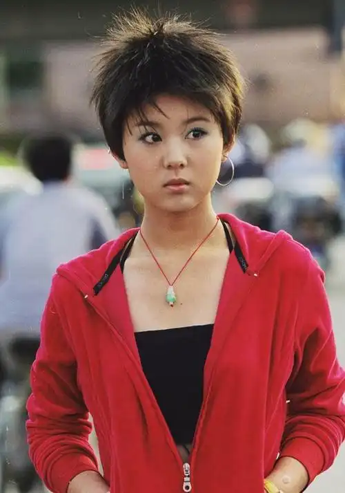 我的泪珠儿剧照-电视指南