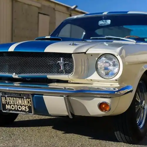 野马谢尔比gt350简介扔最后了