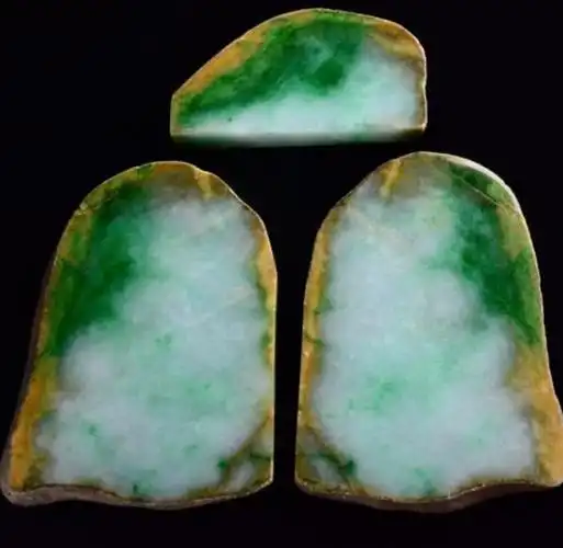 一块原石标价数千万,抢购者还多次加价,翡翠被称为疯狂的石头