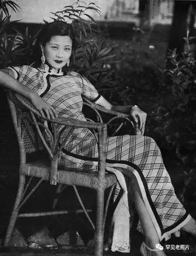 一组旗袍老照片让东方女子的美与雅韵风情摇曳