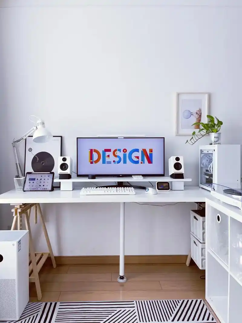 桌面美学|我的白色ins风主题桌搭#桌面改造 #我的桌面 # - 抖音