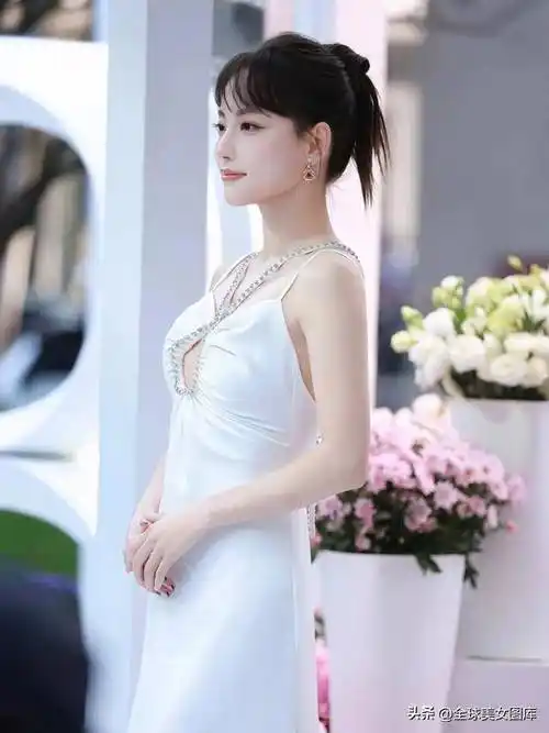 张嘉倪狐系美人妩媚众生