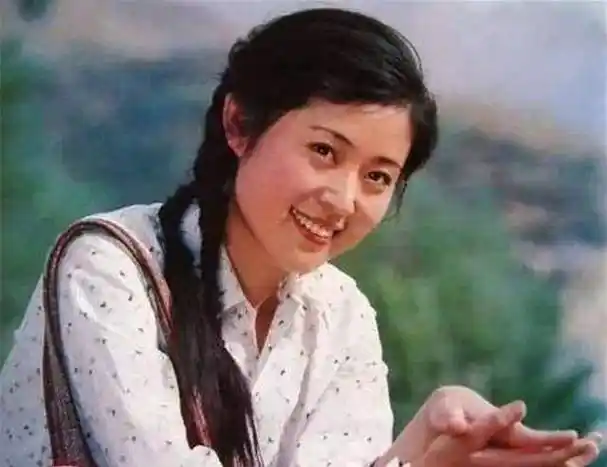 原创倪萍如果有下辈子我既不要父母也不要孩子更不要家庭