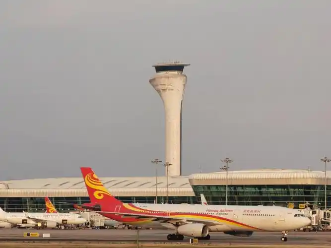 武汉天河机场塔台合影一