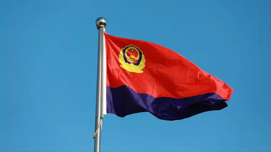 庆祝首个警察节|衡阳铁路公安处党委看望慰问退休老同志