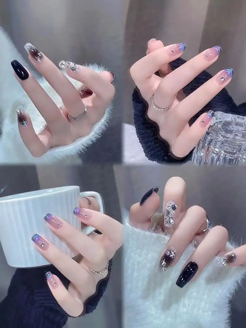 2024初春爆款来啦!初春氛围感美甲!…高级又简约的美甲 - 抖音