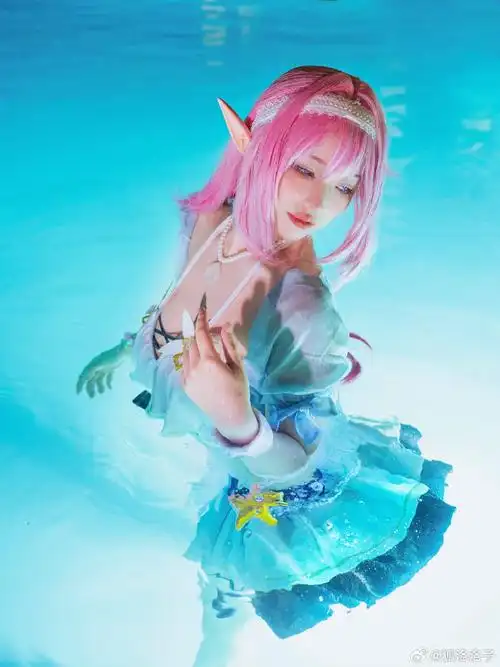 cosplay超话#崩坏3#正片不够自拍凑,存个档摄影@bunnytuan#次元充电站