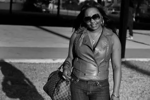 美说唱女歌手中26枪身亡 其导师去年也被枪杀