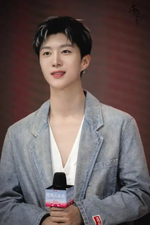 #范丞丞芬腾品牌代言人#