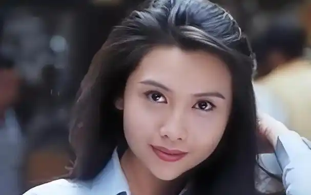 57岁女演员叶子楣重新出道曾是香港第一波霸跟邱淑贞比呢