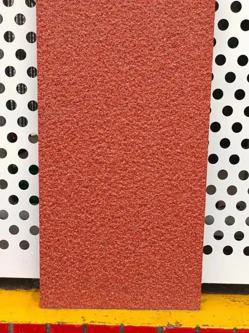 生态砖,pc砖是一种新型材料,多用于园林景观建设,也可以用于外墙干挂