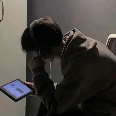 好看的qq头像男生真人伤感超帅气男生个性微信头像图片大全