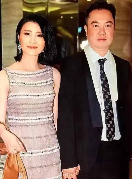 她是林峰堂妹,是tvb当红花旦!