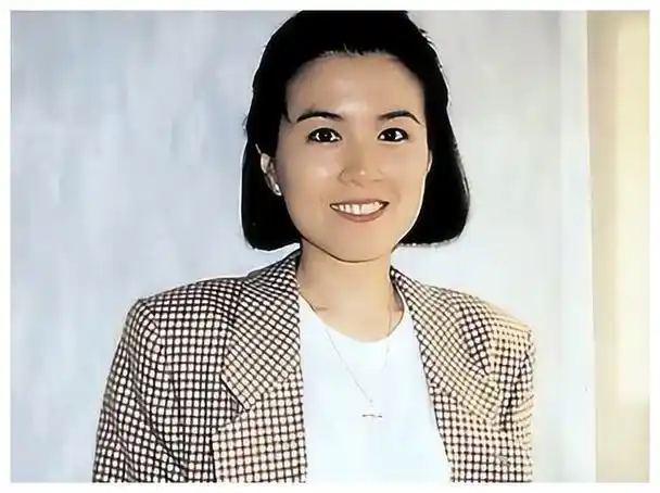 爱情|陈荟莲|太子爷|摄影师_网易订阅