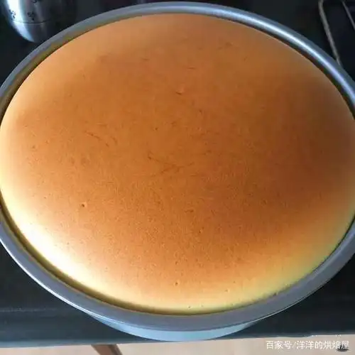 零失误的轻乳酪芝士蛋糕8寸,奶香味十足,入口就融,太美味了