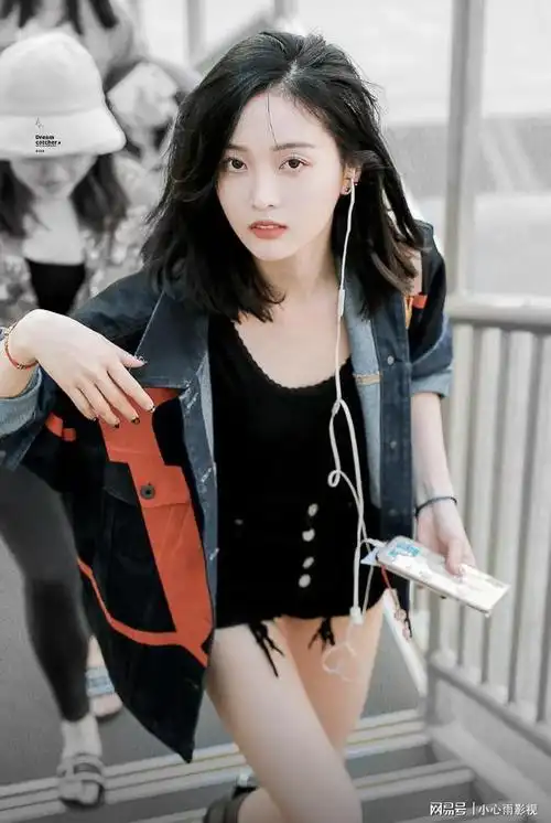 孟美岐,吴宣仪,杨超越,yamy,段奥娟,赖美云,紫宁,sunnee杨芸晴,李紫婷