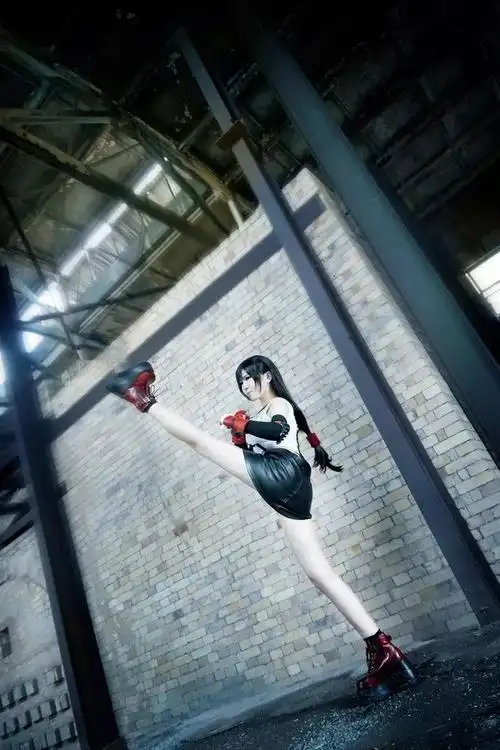 cos:拍到腿抽筋,总算看起来还满意,出女神有点小激动.